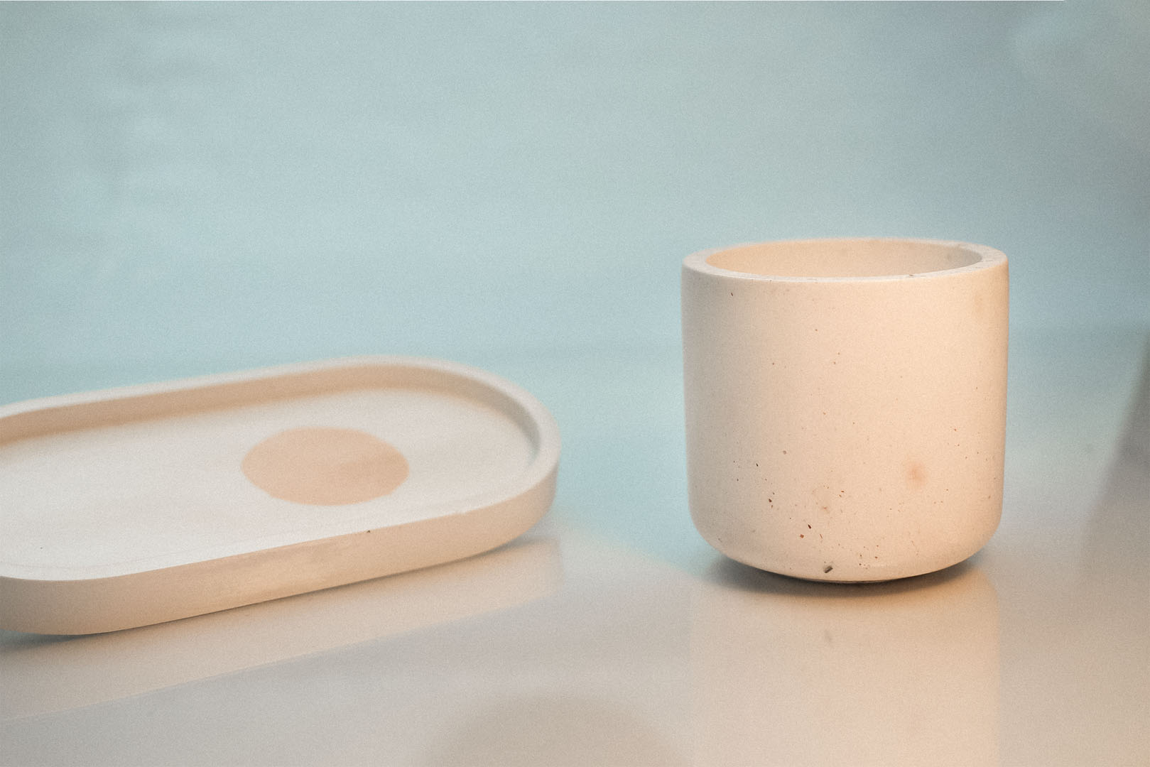 Proces odlewania gipsu polimerowego w formie silikonowej